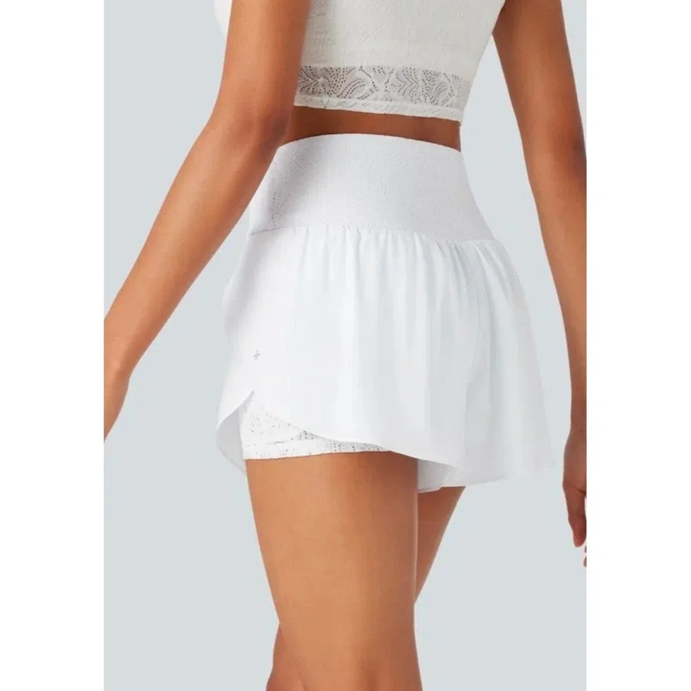 Halara Breezeful Crossover 2-in-1 Lace Athletic Shorts White Size Small New